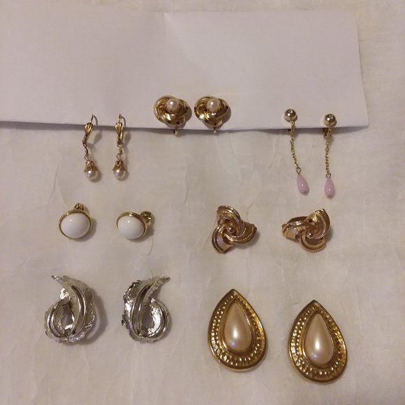 7  PR. VTG. EARRINGS HEDY, MONET, SARAH COVENTRY + - Picture 1 of 8
